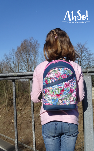 ROANI Hansedelli Kinderrucksack nähen für Kinder Schnittmuster Rucksack Blumenmädchen pink blau